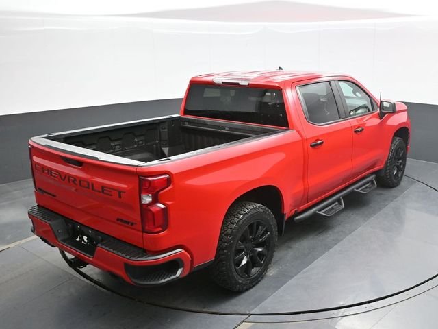 Used 2021 Red Chevrolet RST image 17