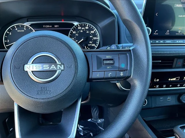 Used 2023 Red Nissan SV image 12