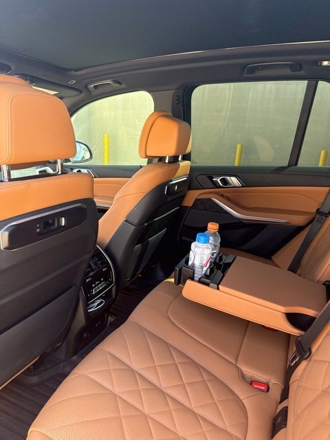 Used 2025 Black BMW xDrive40i image 8