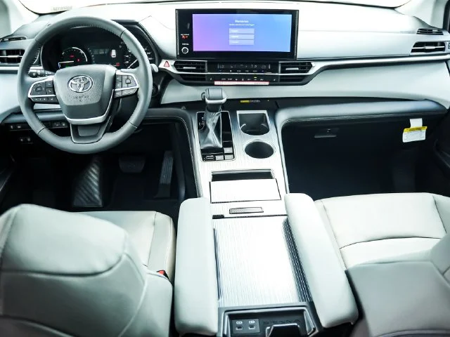 New 2026 Pearl Toyota XLE image 23