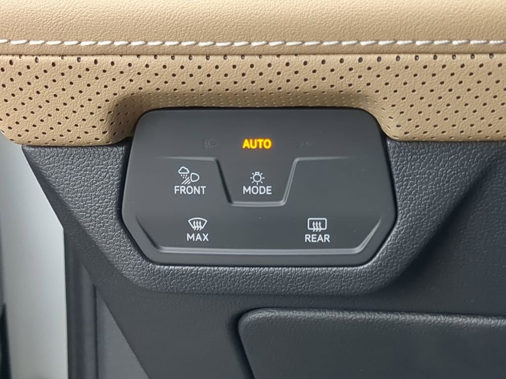 New 2026  Volkswagen 2.0T SE w/Technology image 27