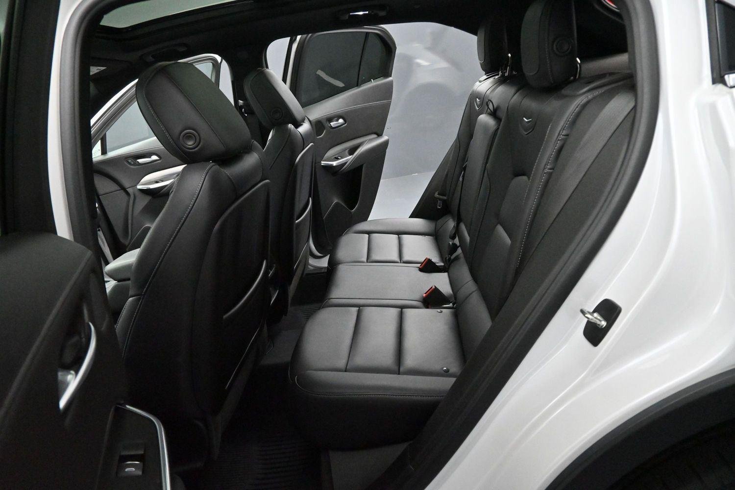 Used 2021 CRYSTAL WHITE TRICOAT Cadillac AWD Premium Luxury image 30