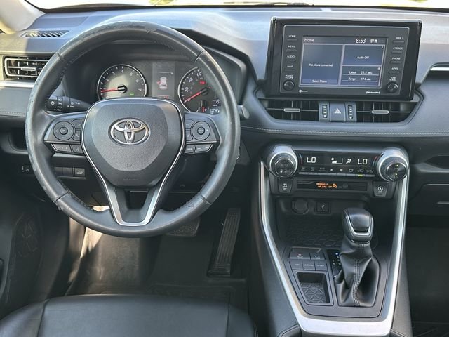 Used 2020 Black Toyota XLE Premium image 11