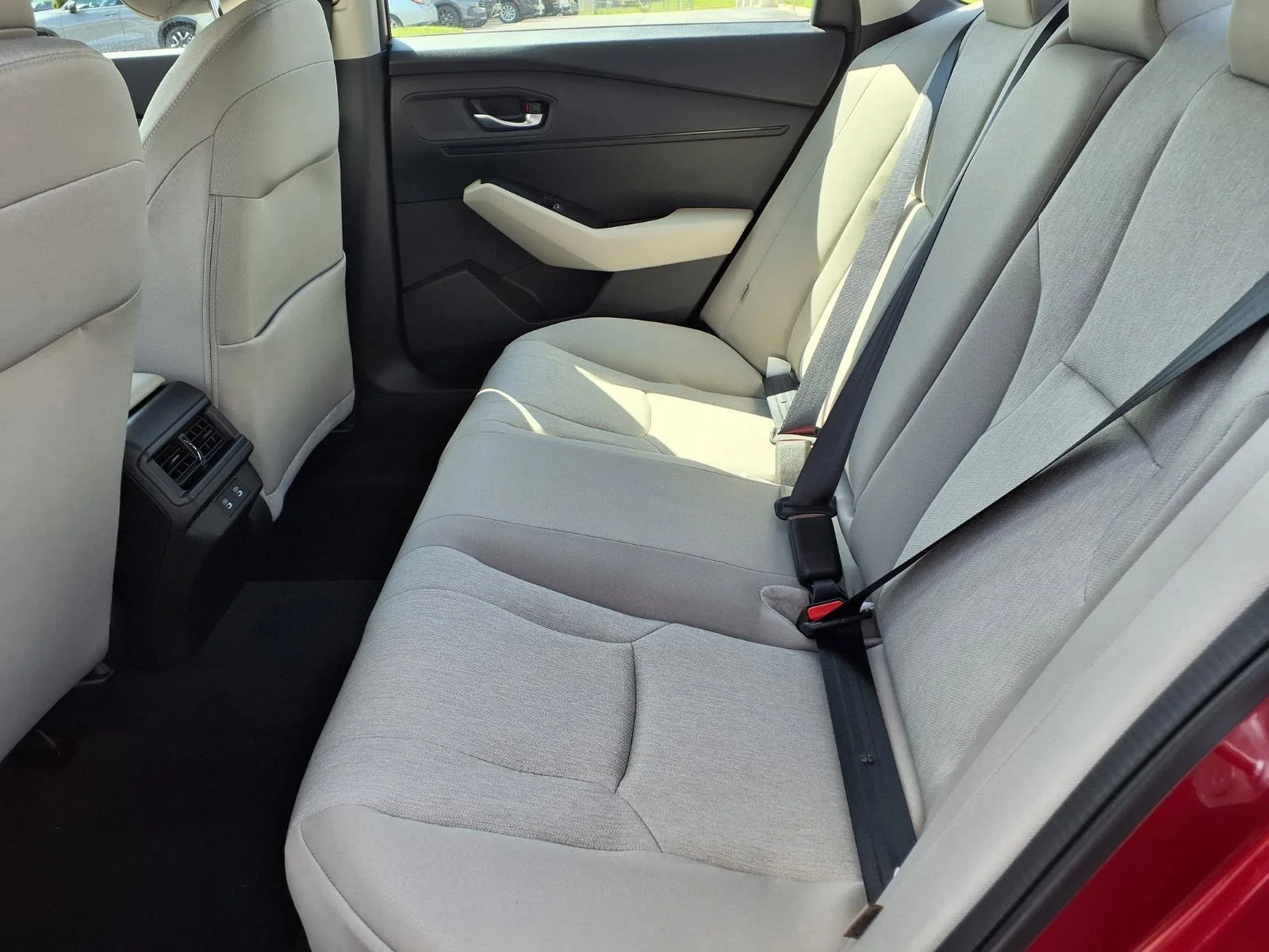 New 2026 RADIANT RED METALLIC Honda LX image 7