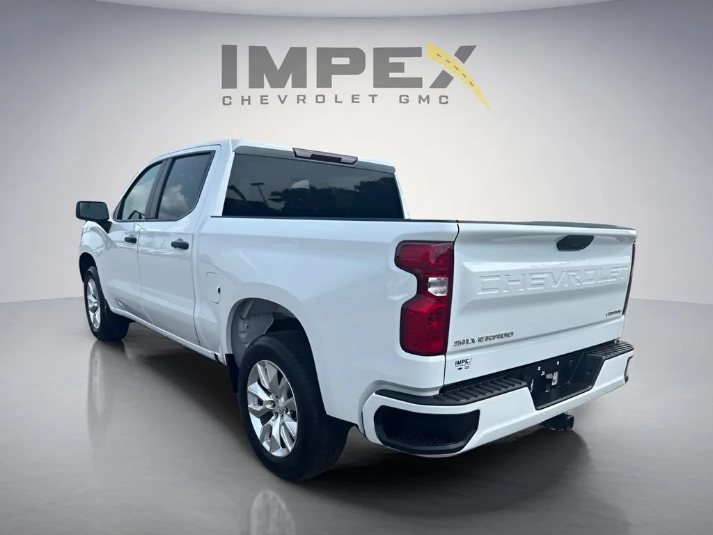 Used 2023 Summit White Chevrolet Custom image 3