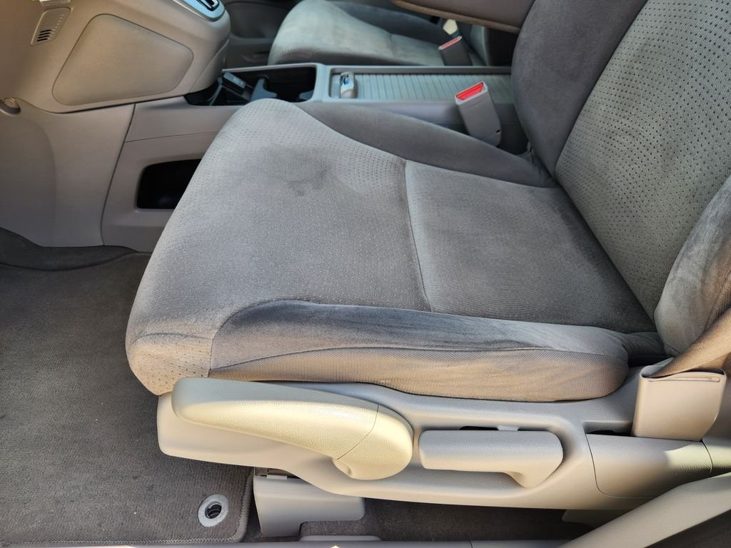 Used 2014 Twilight Blue Metallic Honda EX image 23