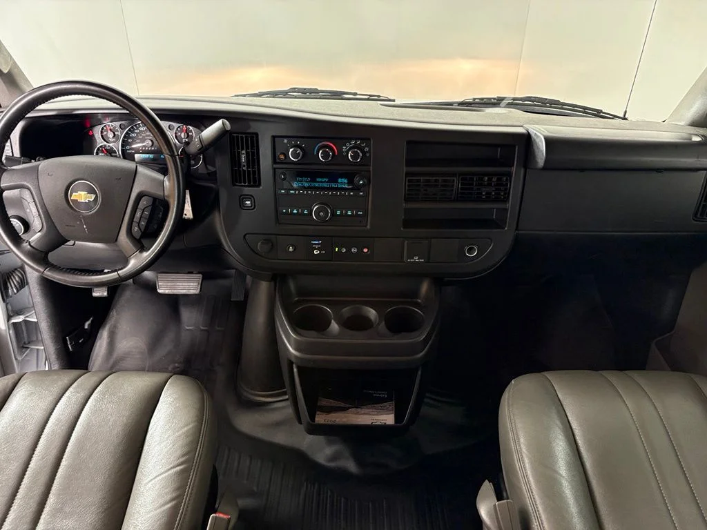 Used 2023 White Chevrolet LS image 28