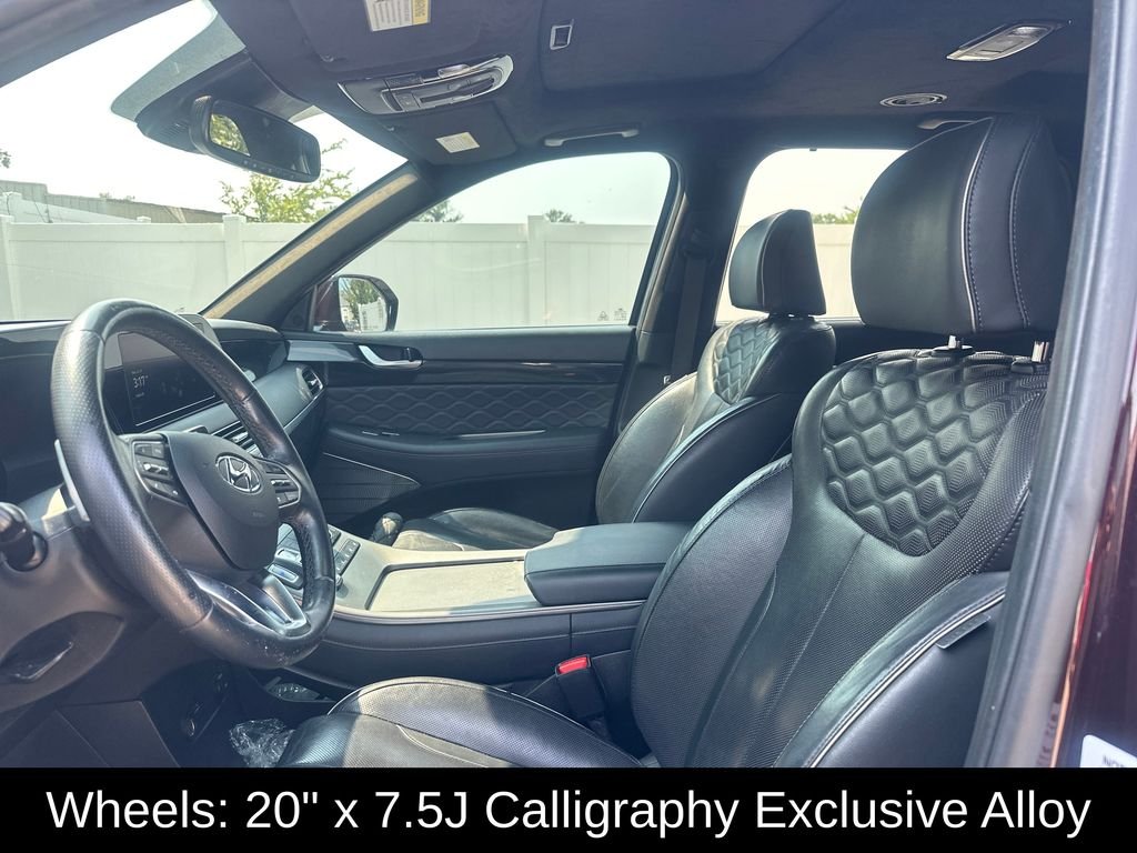Used 2022 Sierra Burgundy Hyundai Calligraphy image 10