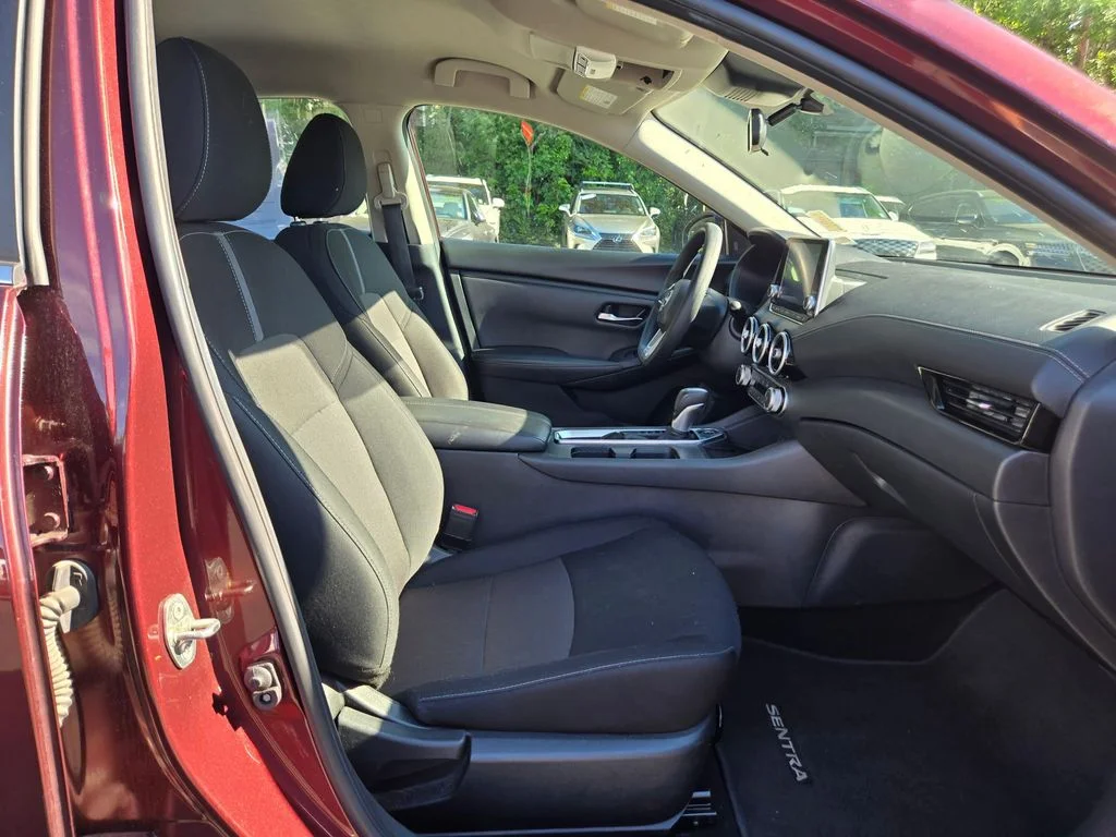 Used 2024 Rosewood Metallic Nissan SV image 11
