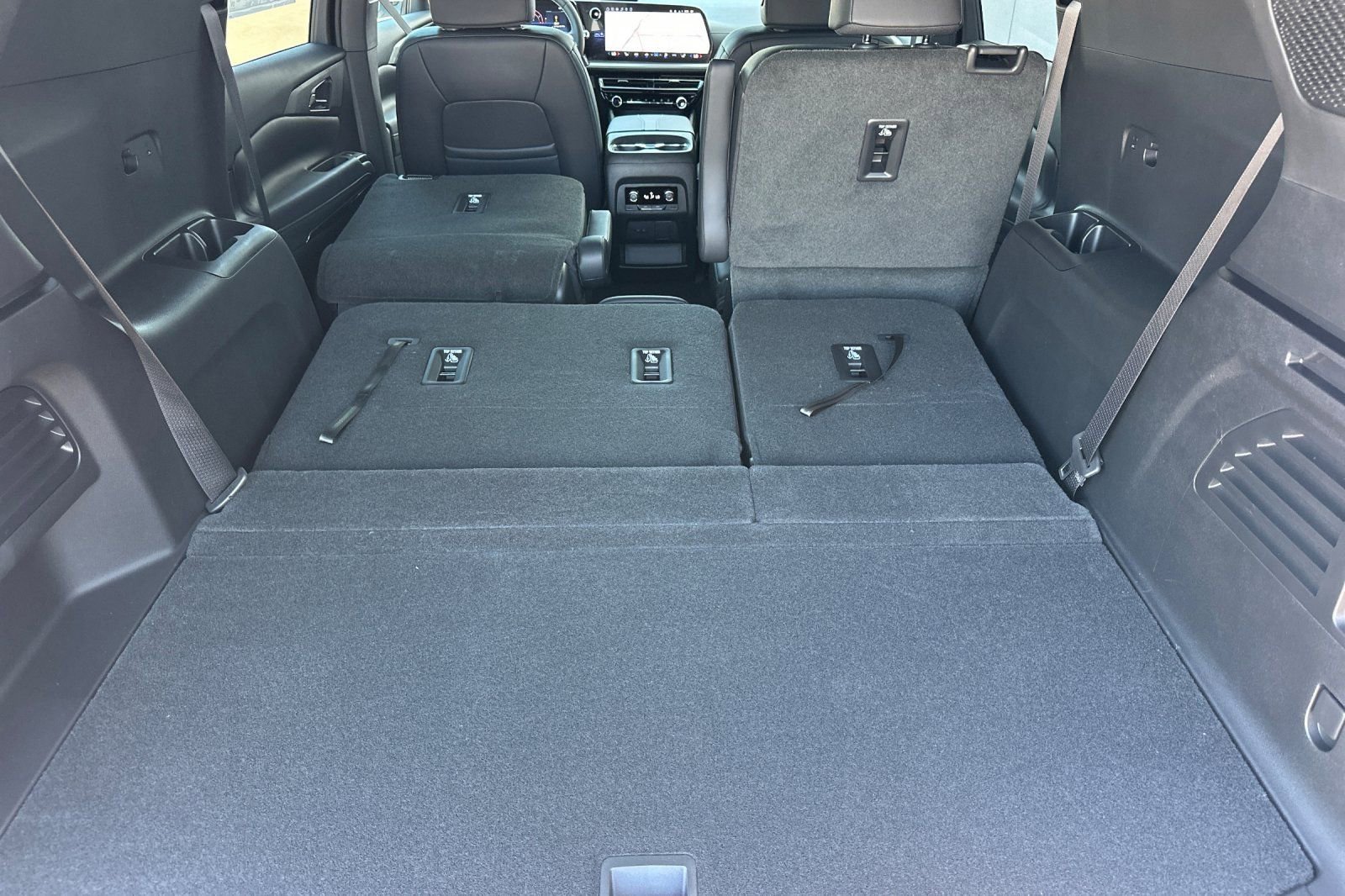 2026 Chevrolet Traverse LT - Photo 16