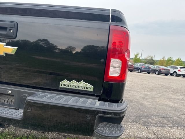 Used 2018 Black Chevrolet High Country image 26