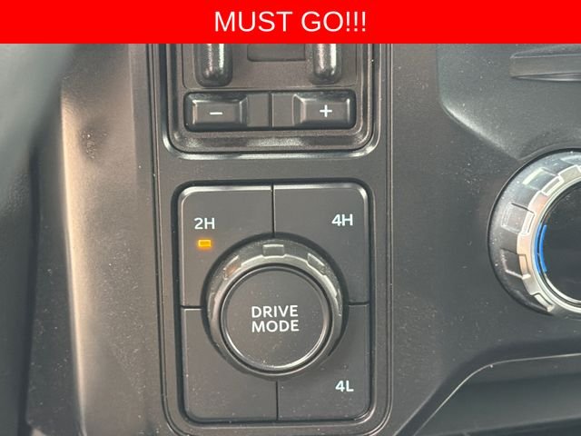 Used 2024 Blue Ford Lariat image 28