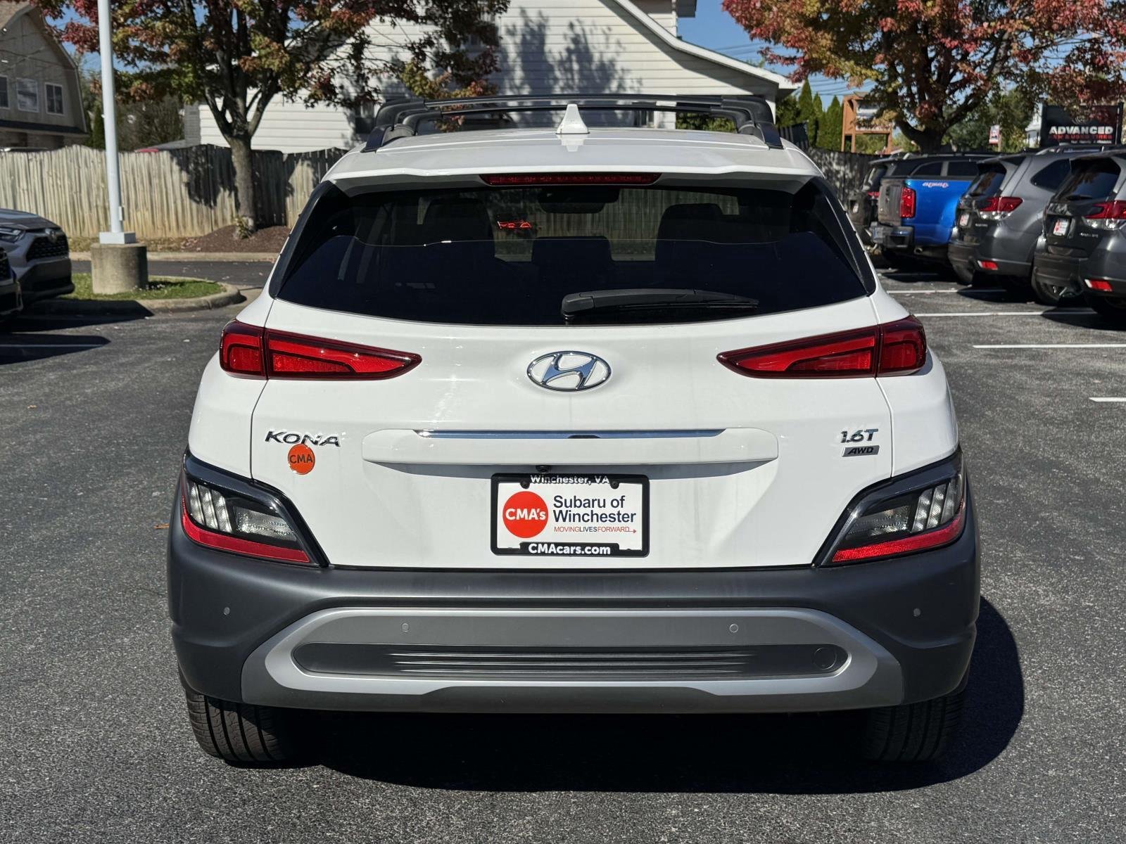 Used 2023 Lunar White Hyundai Limited image 3