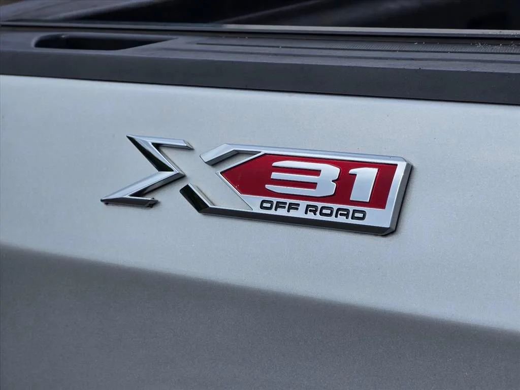 Used 2021 QUICKSILVER METALLIC GMC Elevation image 14