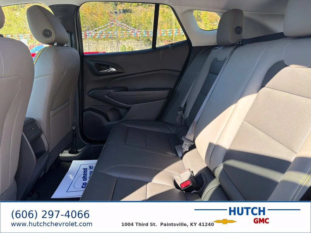 New 2026 Mosaic Black Metallic Chevrolet ACTIV image 23