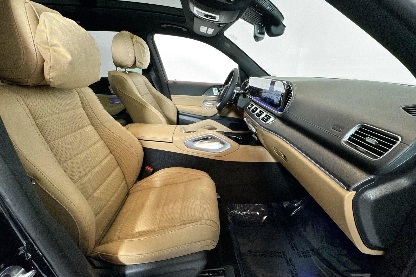 New 2026 Black Mercedes-Benz GLS 580 image 27