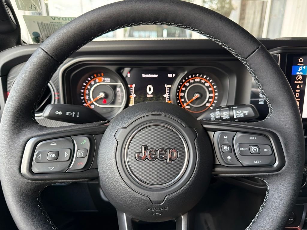 New 2026 Bright White Clearcoat Jeep Rubicon X image 35