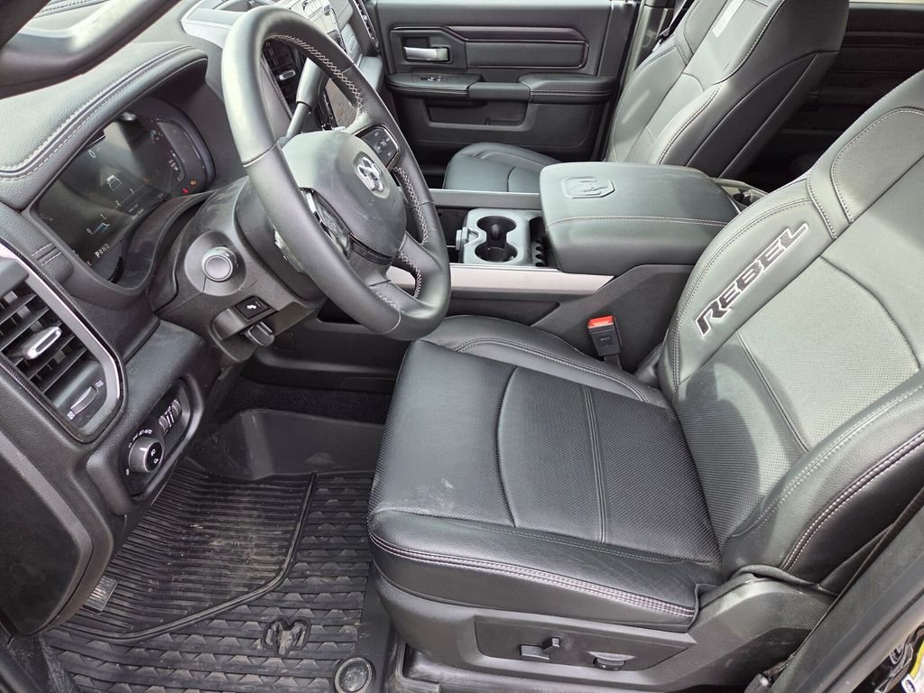 2025 RAM 2500 Rebel - Photo 6