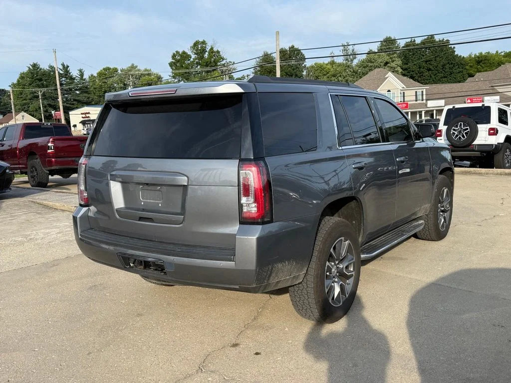 Used 2020 Gray GMC SLE image 6