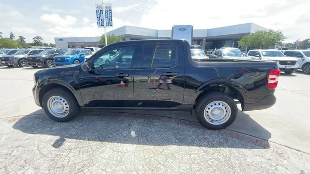 New 2026 Shadow Black Ford XL image 7