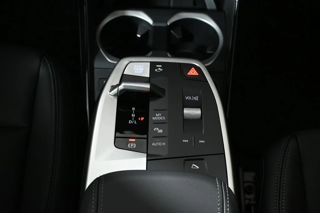 Used 2026 Red BMW xDrive28i image 24