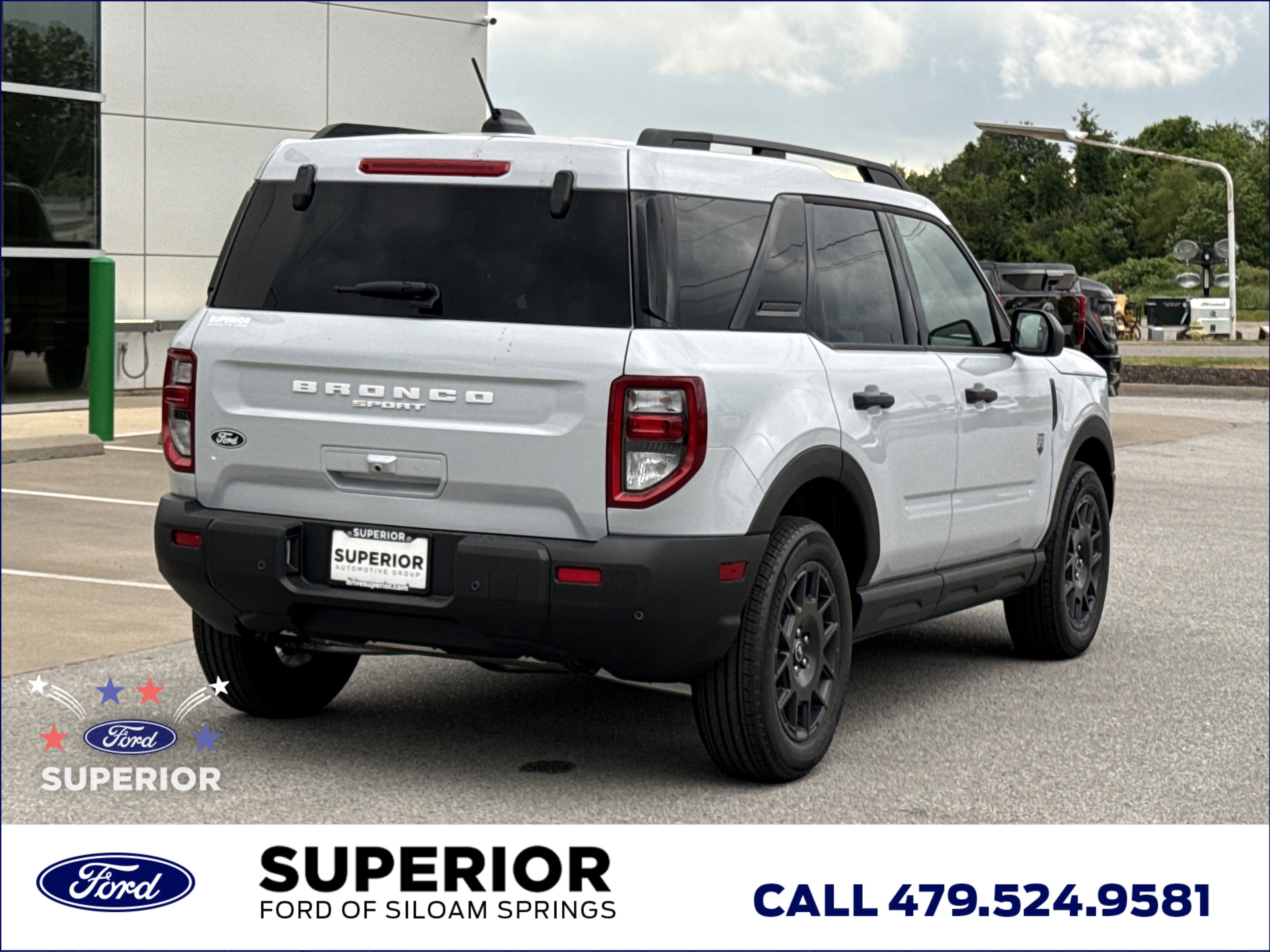 New 2026 Space White Metallic Ford Big Bend 4WD image 3