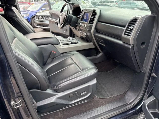 Used 2021 Blue Ford XLT image 28