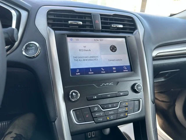 Used 2020 Agate Black Metallic Ford SEL image 35