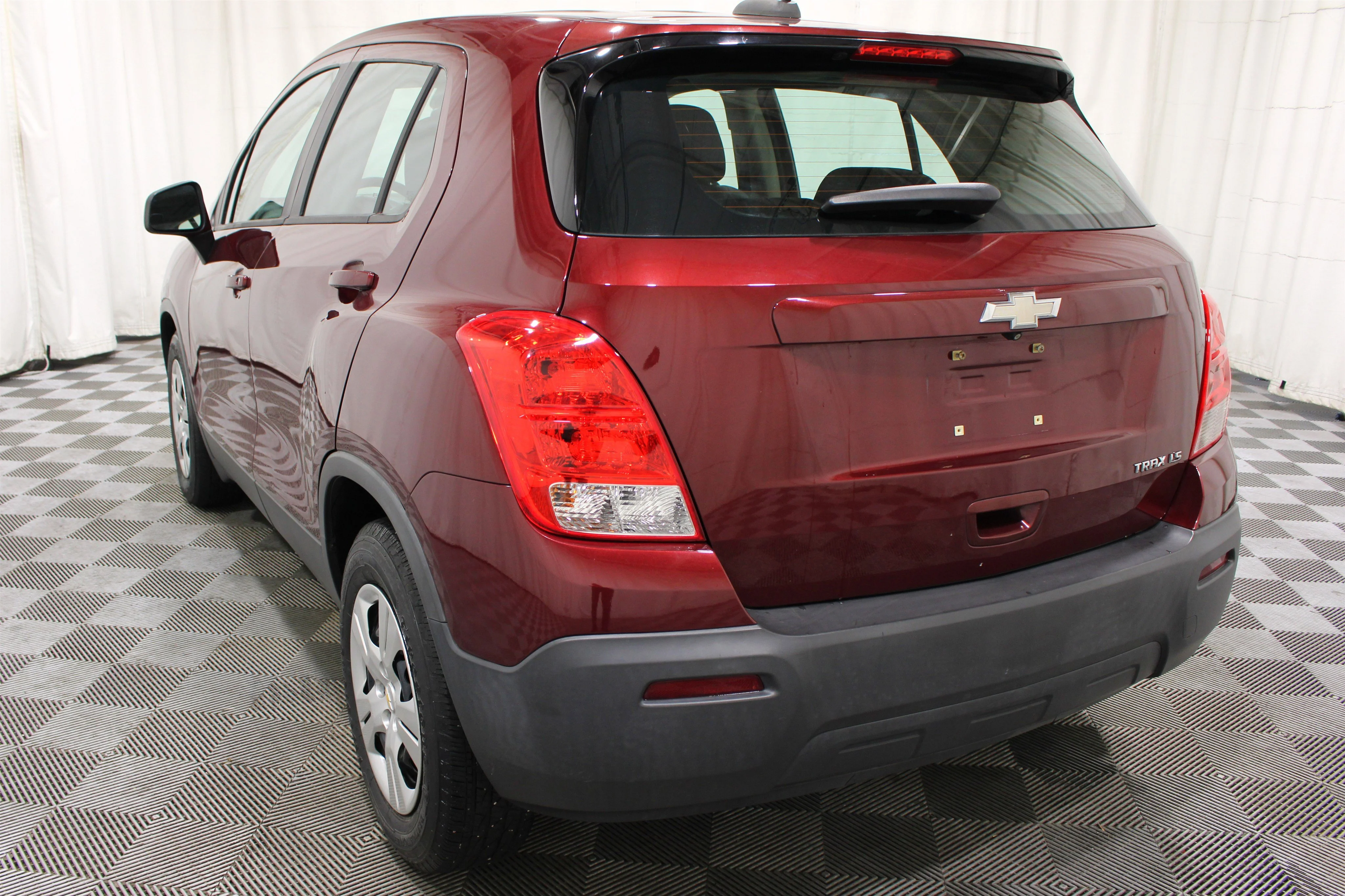 2016 Chevrolet Trax LS - Photo 28