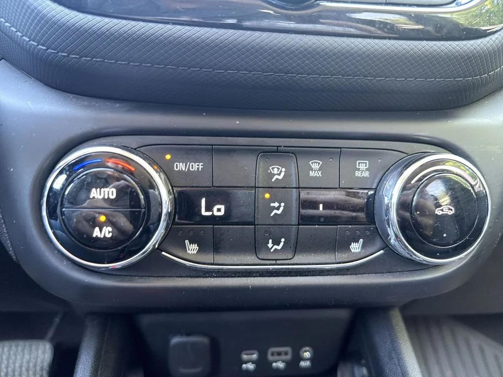 Used 2021 Black Chevrolet LT image 14