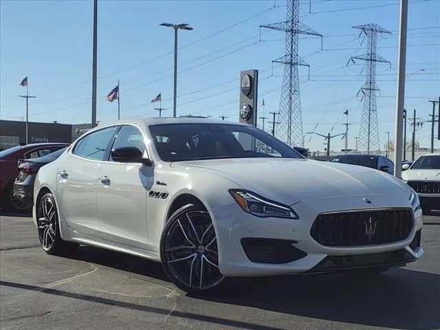 Used 2024 White Maserati Modena image 1
