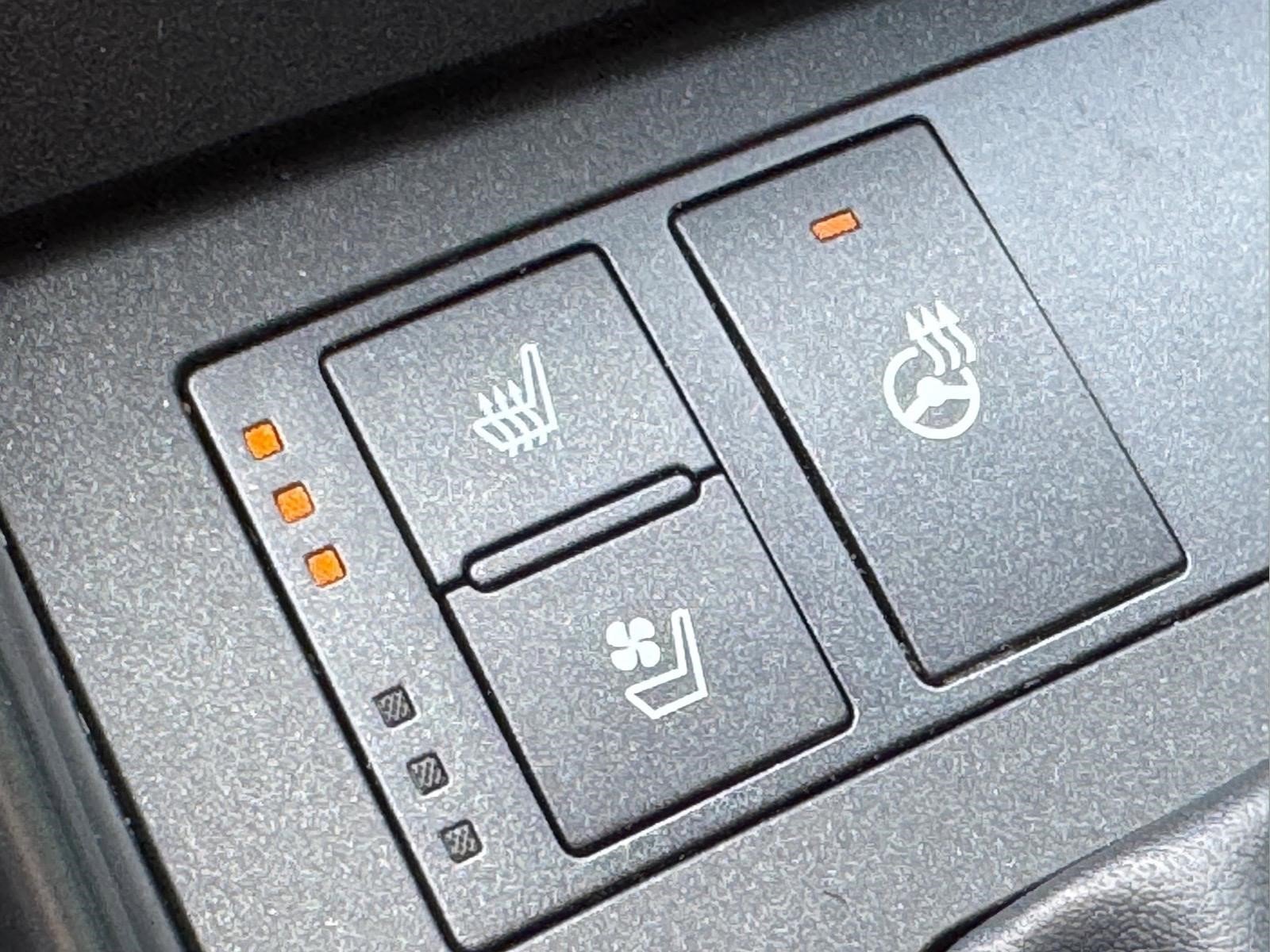 Used 2023 Ultra White Lexus IS 350 F SPORT image 20