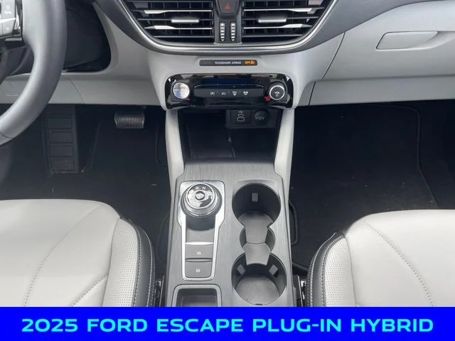 New 2025 Black Ford Base image 11