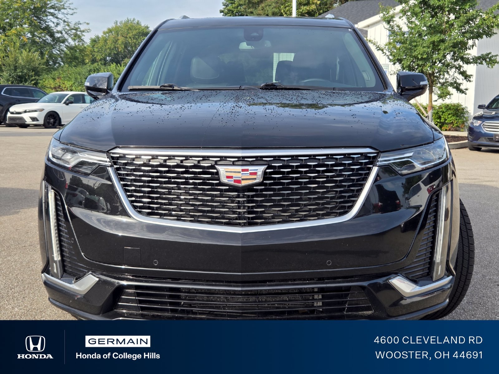 Used 2021 Black Metallic Cadillac Premium Luxury image 12