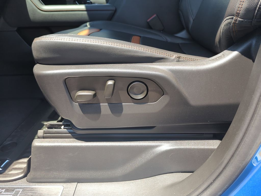 Used 2022 Blue GMC AT4 image 12