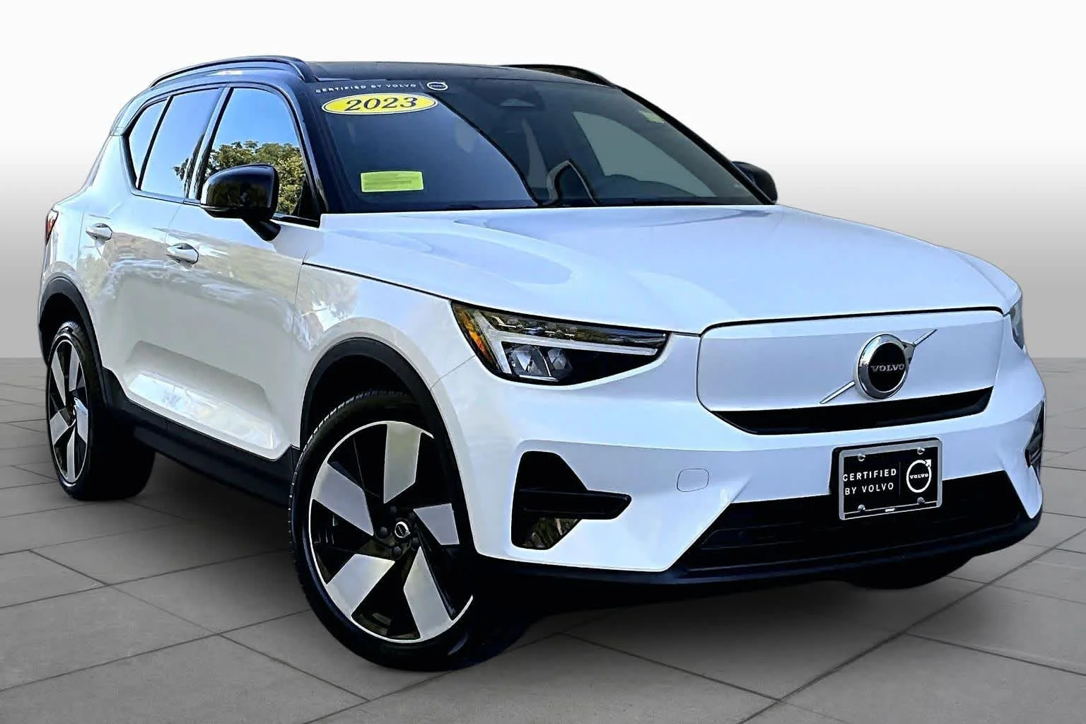 Used 2023 Volvo XC40 Core with VIN YV4ED3UK2P2974498 for sale in Rockland, MA
