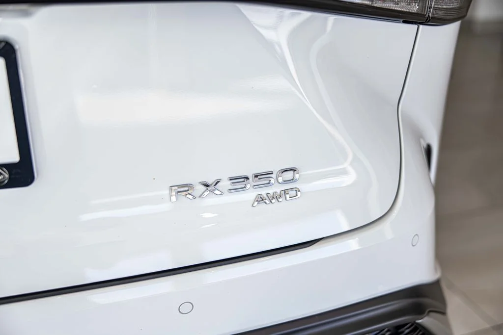 Used 2024 White Lexus 350 F Sport Handling image 15
