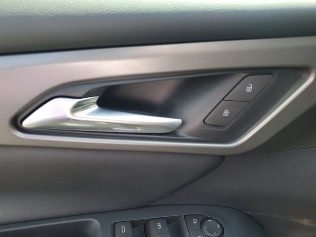 2025 Chevrolet Traverse LT - Photo 26