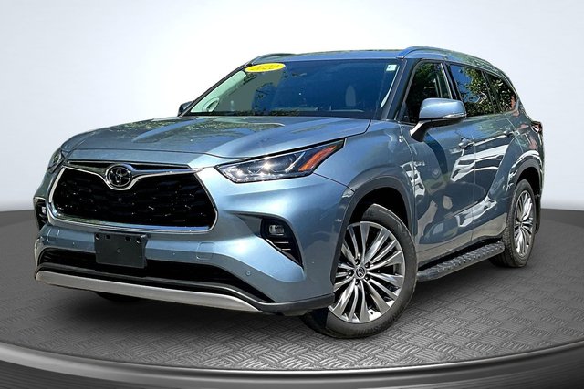 2022 Toyota Highlander Platinum