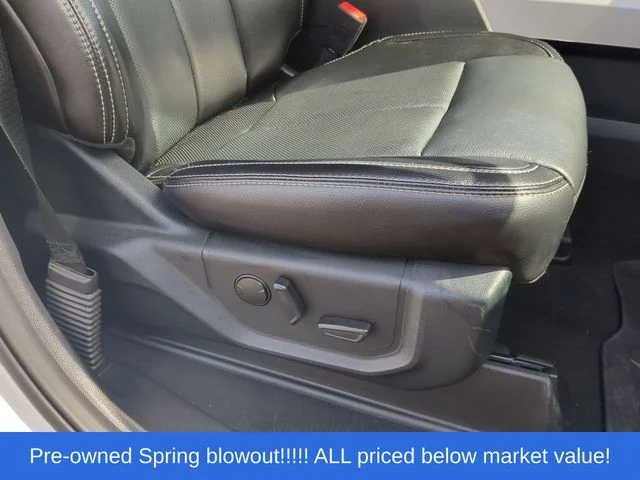 Used 2021 White Ford Lariat image 48