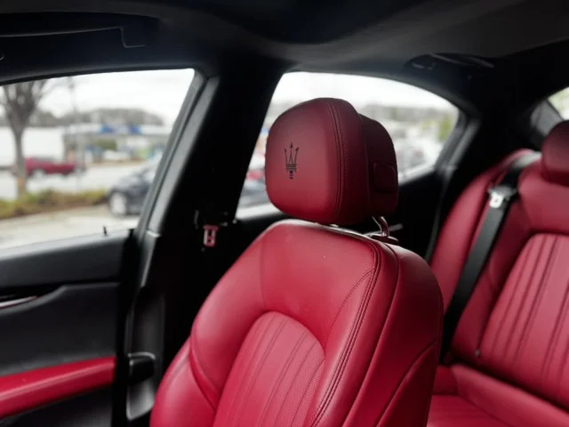 2021 Maserati Ghibli S GranLusso - Photo 19
