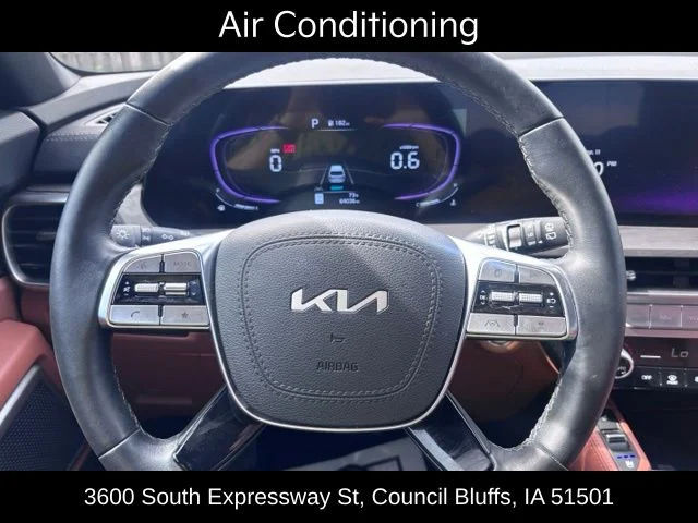 Certified Used 2025 Green Kia EX X-Line image 23