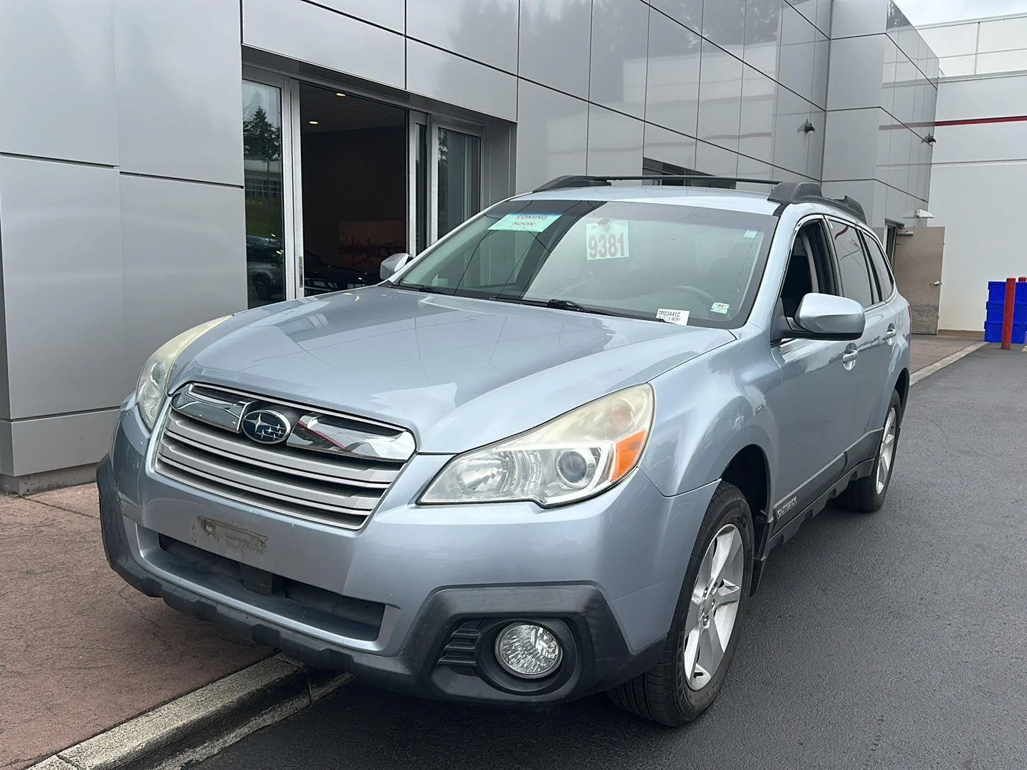 Used 2013 Ice Silver Metallic Subaru 2.5i Premium image 1