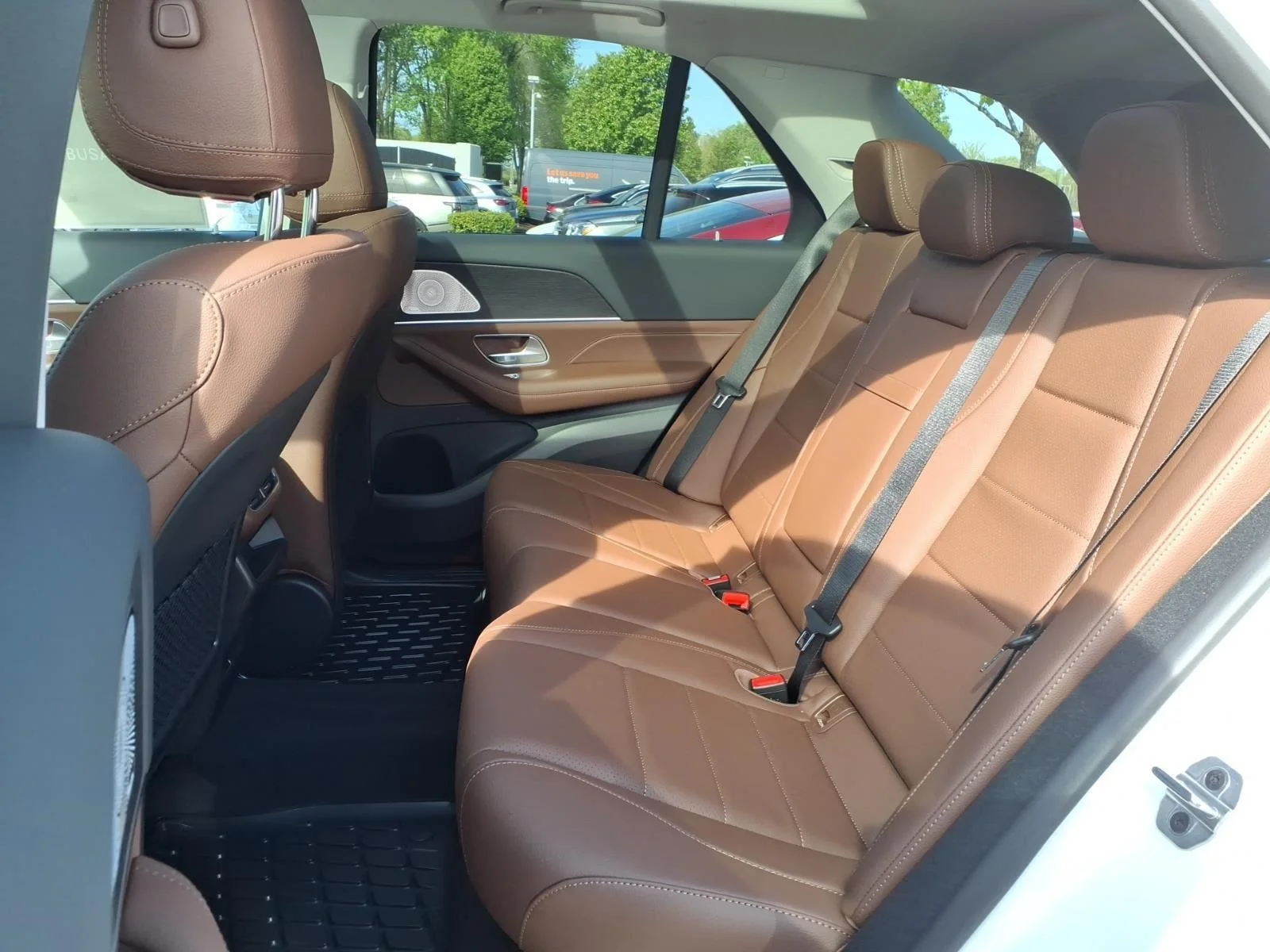 New 2026 Polar White Mercedes-Benz GLE 350 image 12