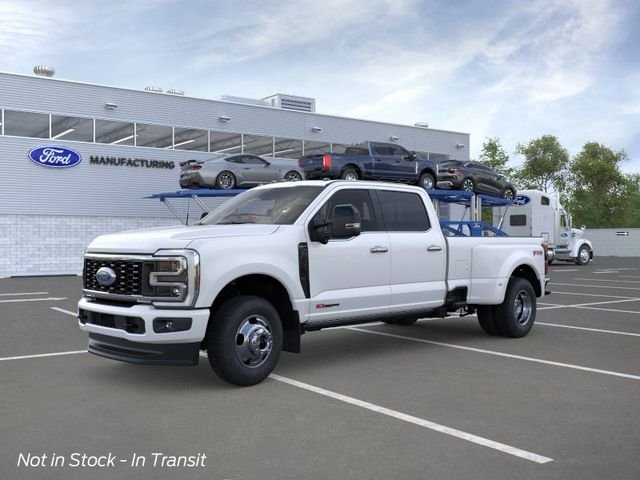 2026 Ford F-350 Platinum 4x4 Crew Cab 8' Box DRW's photo