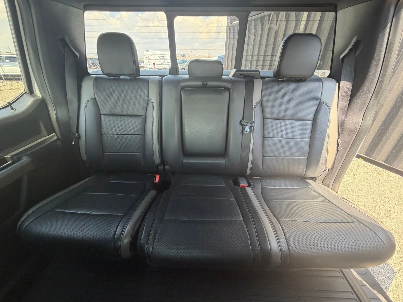 Used 2018 White Ford Raptor image 12