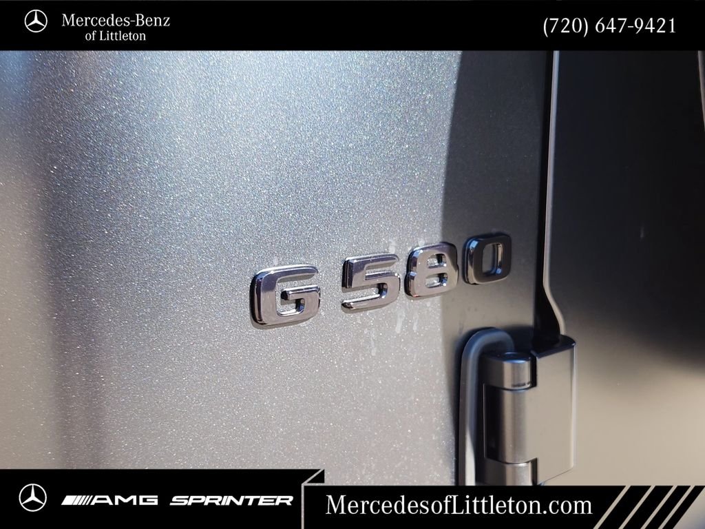 New 2027 MANUFAKTUR Night Black Magno Mercedes-Benz G 580 image 11