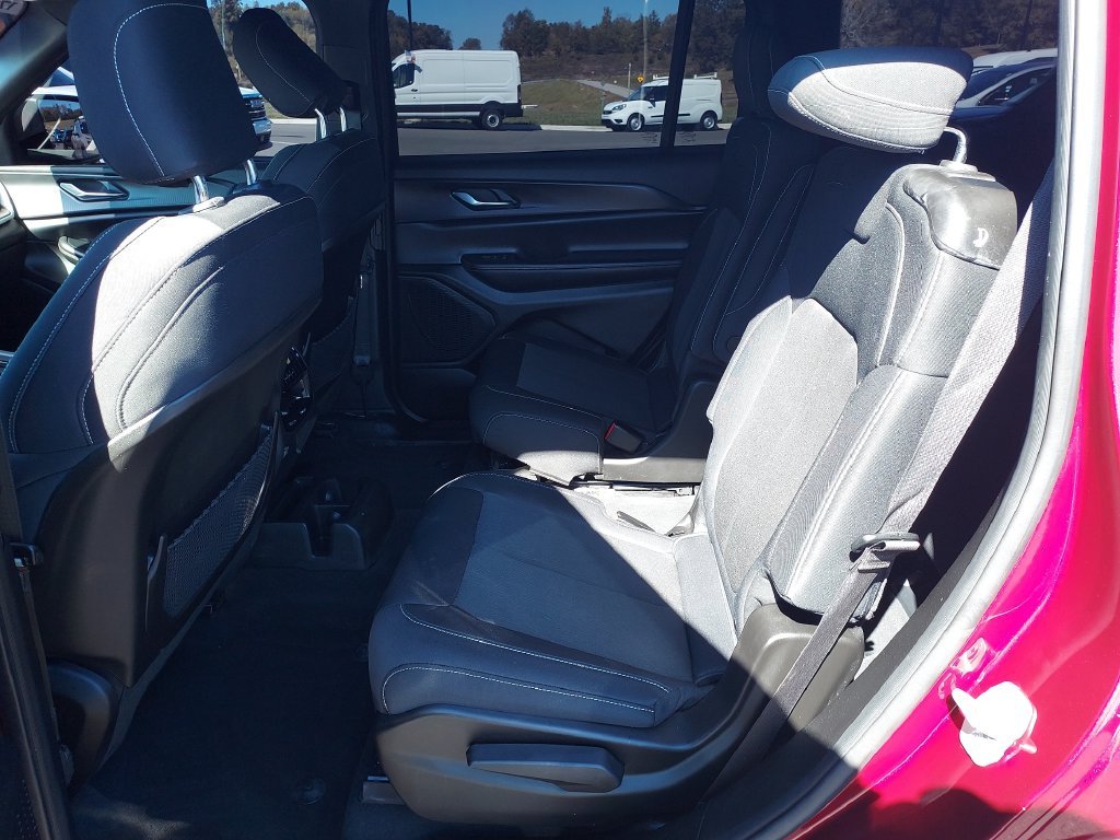 Used 2024 Red Jeep Laredo image 14