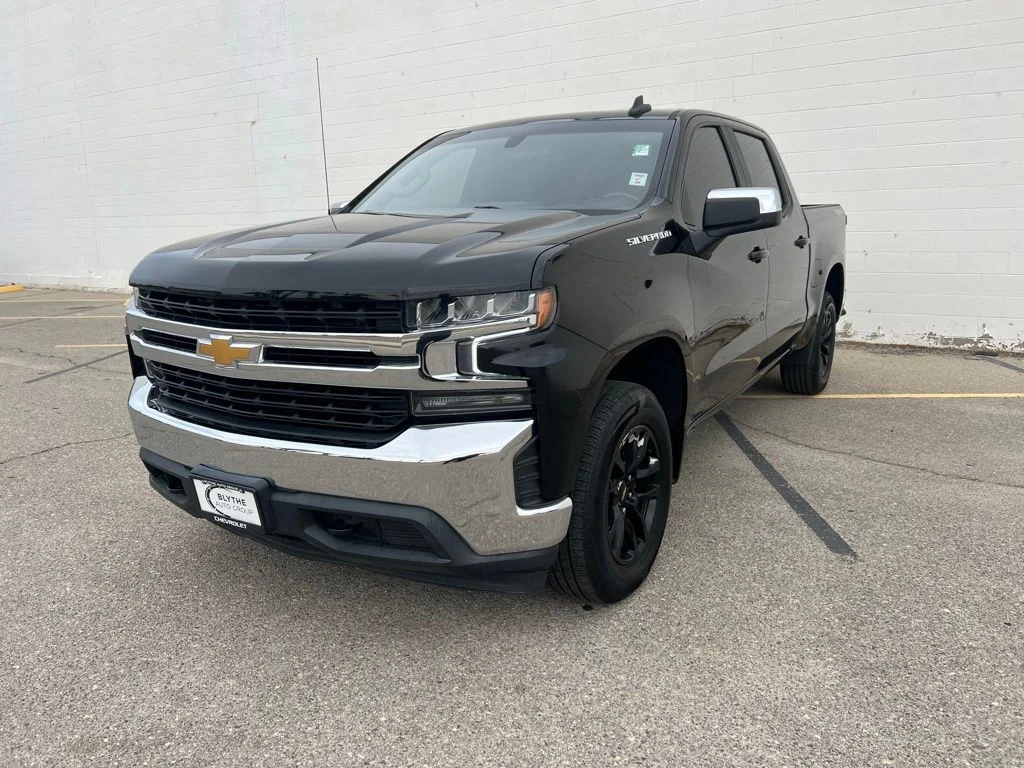 Used 2021 Black Chevrolet LT image 1