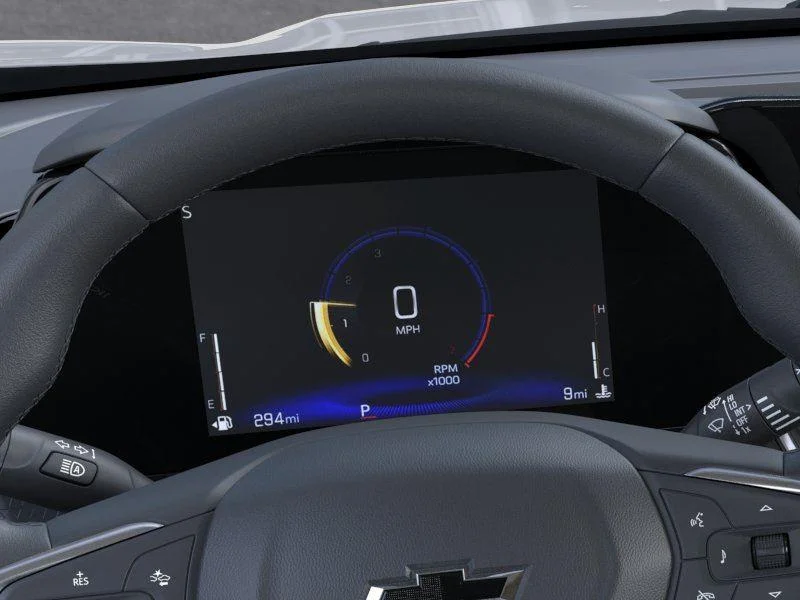 New 2026 Summit White Chevrolet ACTIV image 18